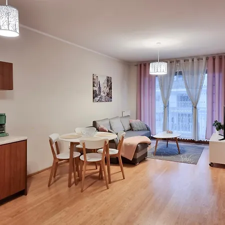 Visit Baltic - Platan Lägenhet