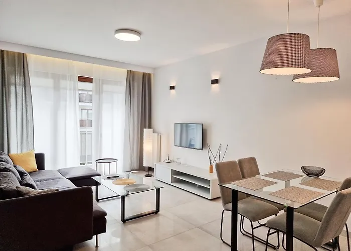 Visit Baltic - Platan *