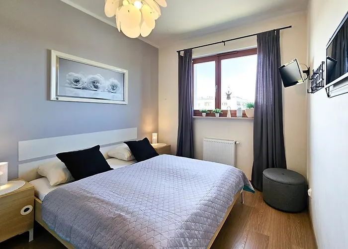 Visit Baltic - Platan Lägenhet *